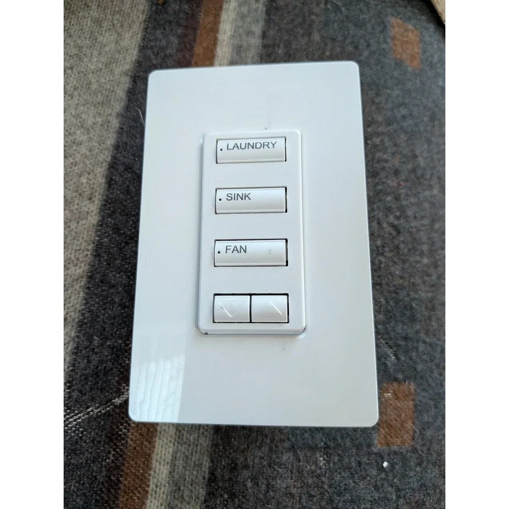 Lutron HomeWorks QS HQWD-W6BRL-WH Wired seeTouch Keypad 3-Button With Up/Down